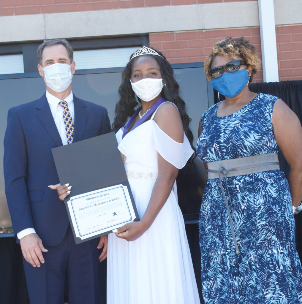 2021 Sixth Grade Graduation | Martin Mathews Award Winner